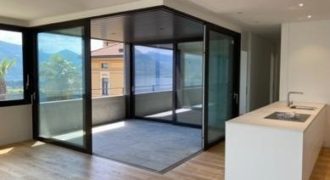 Vendesi appartamento nuovo con vista esclusiva sul Lago Maggiore