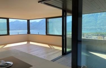Vendesi appartamento nuovo con vista esclusiva sul Lago Maggiore
